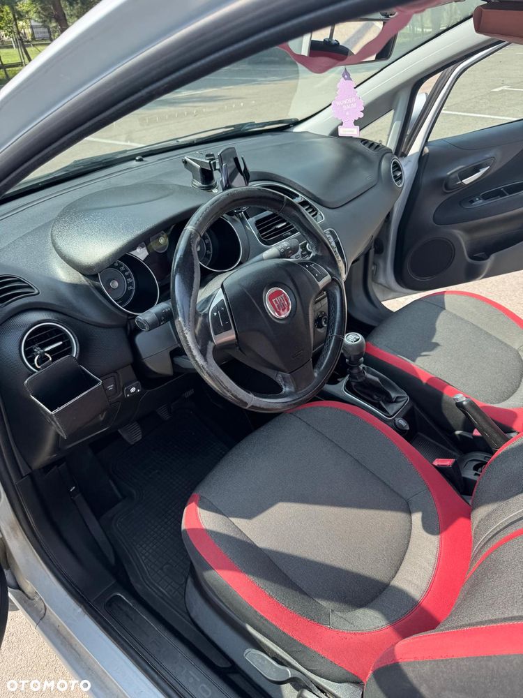 Fiat Punto - 16