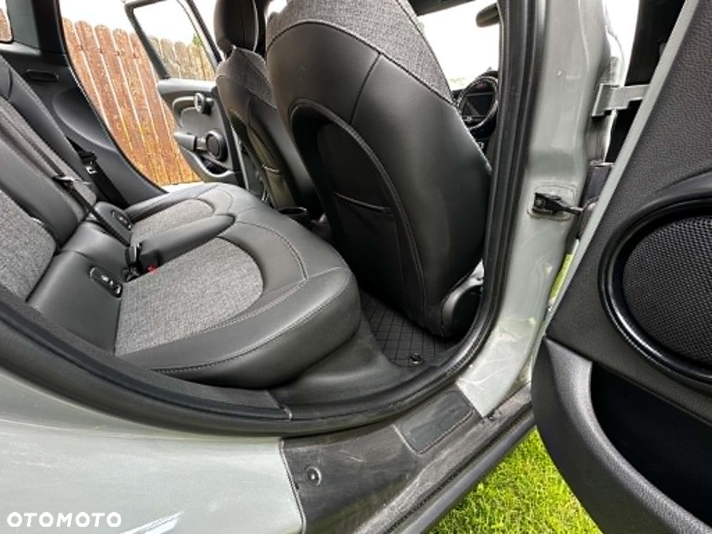 MINI Cooper Classic Trim - 4