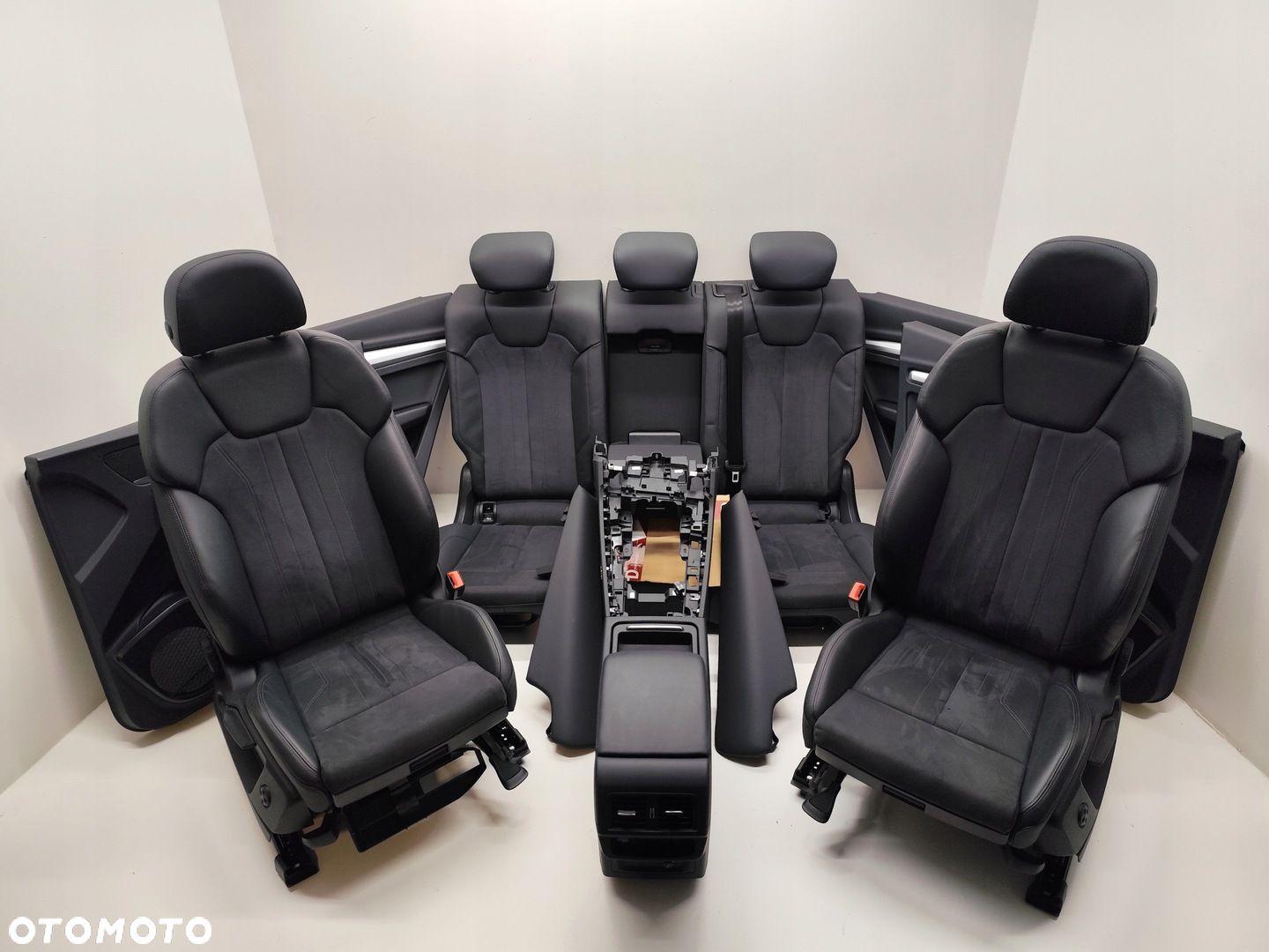 AUDI Q5 80A FOTELE KANAPA TAPICERKI TUNEL SKÓRA ALCANTARA KOMPLET - 1