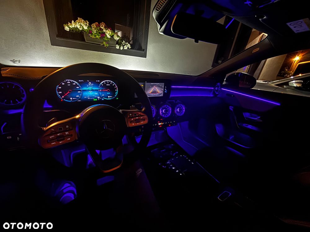 Mercedes-Benz CLA 250 e 8G-DCT Edition 2021 - 10