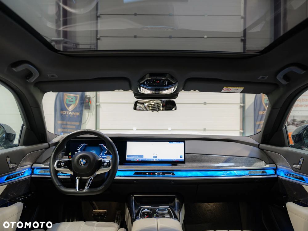 BMW Seria 7 740d xDrive sport - 15