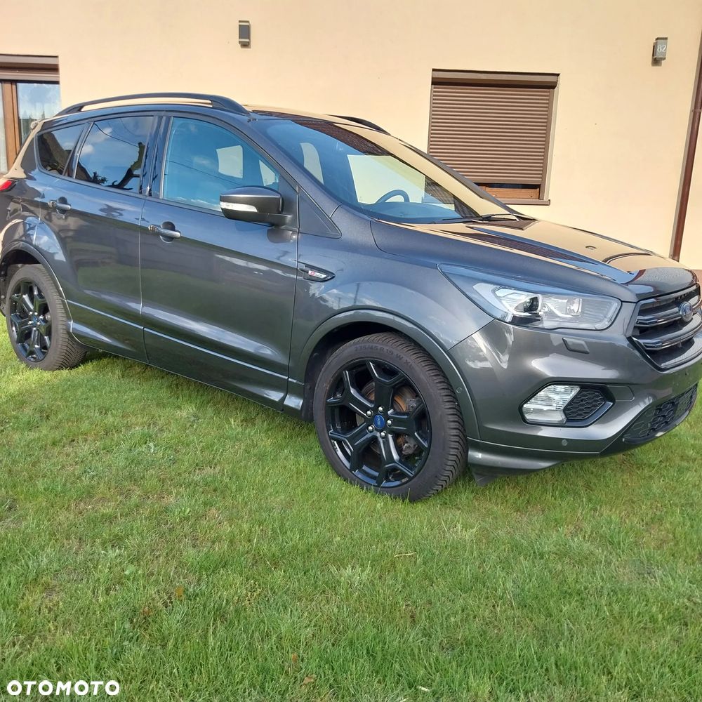 Ford Kuga 2.0 TDCi 4x4 ST-Line - 4