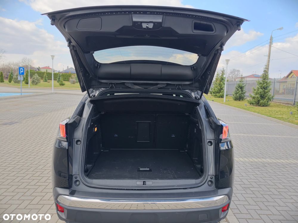 Peugeot 3008 1.5 BlueHDi Allure S&S EAT8 - 22