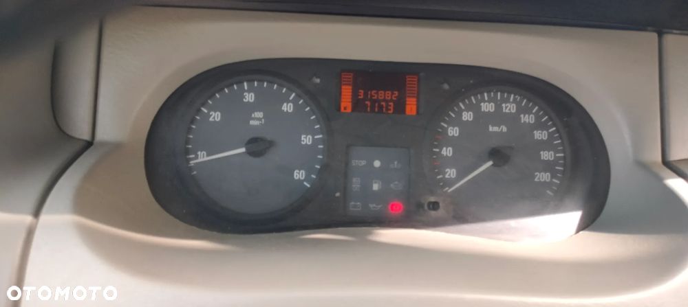 Opel Vivaro - 19
