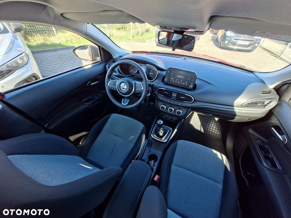 Fiat Tipo - 18