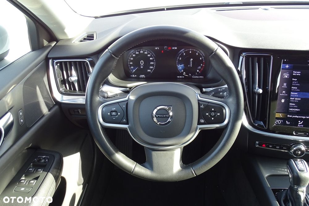 Volvo V60 T4 Geartronic Momentum - 37