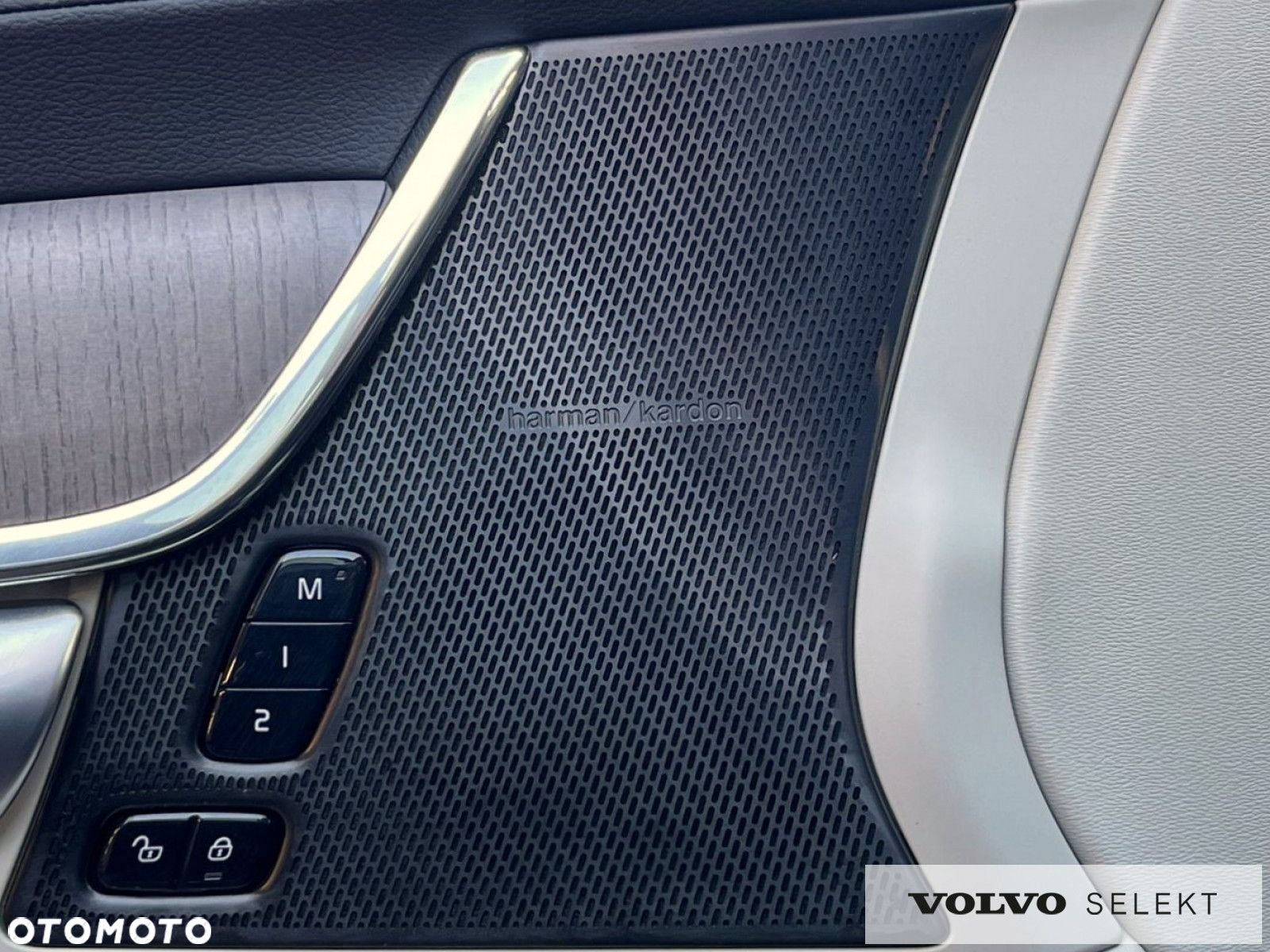 Volvo S90 - 32