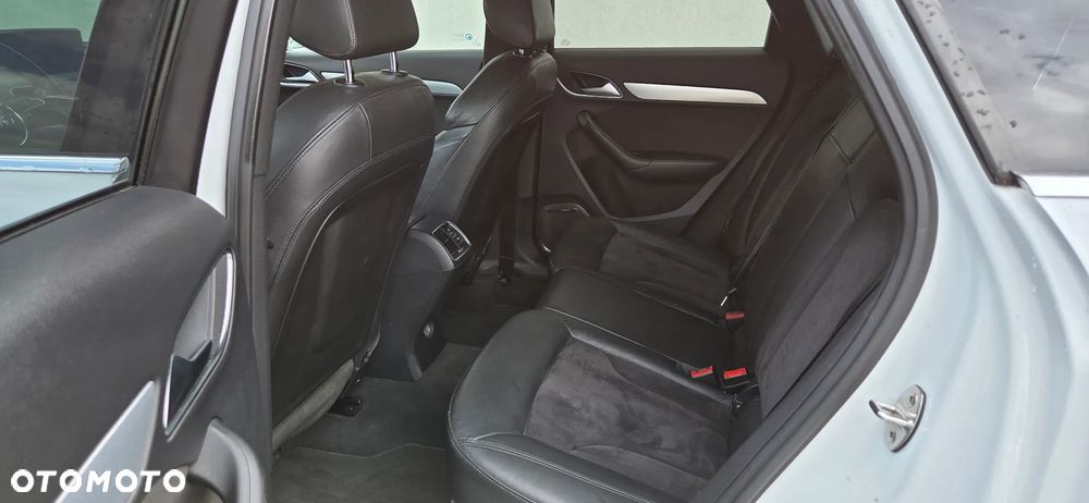 Audi Q3 2.0 TDI Quattro S tronic - 14