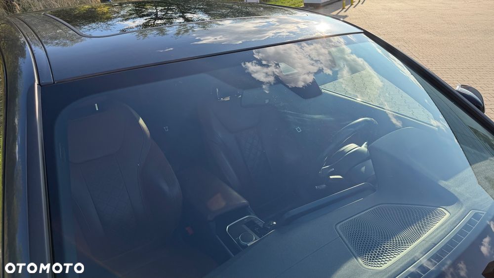 BMW Seria 3 330i xDrive M Sport sport - 7