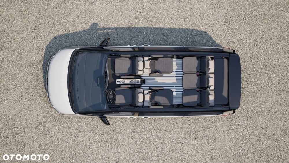 Volkswagen Multivan - 16