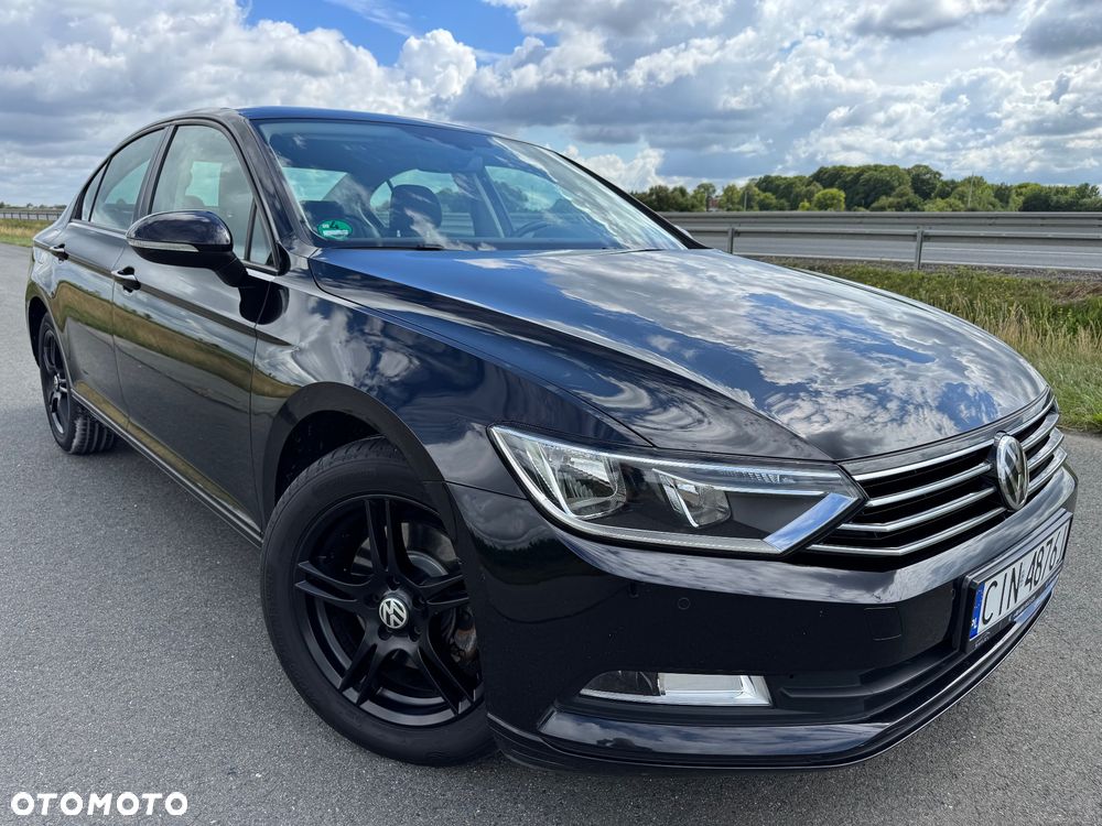 Volkswagen Passat - 2
