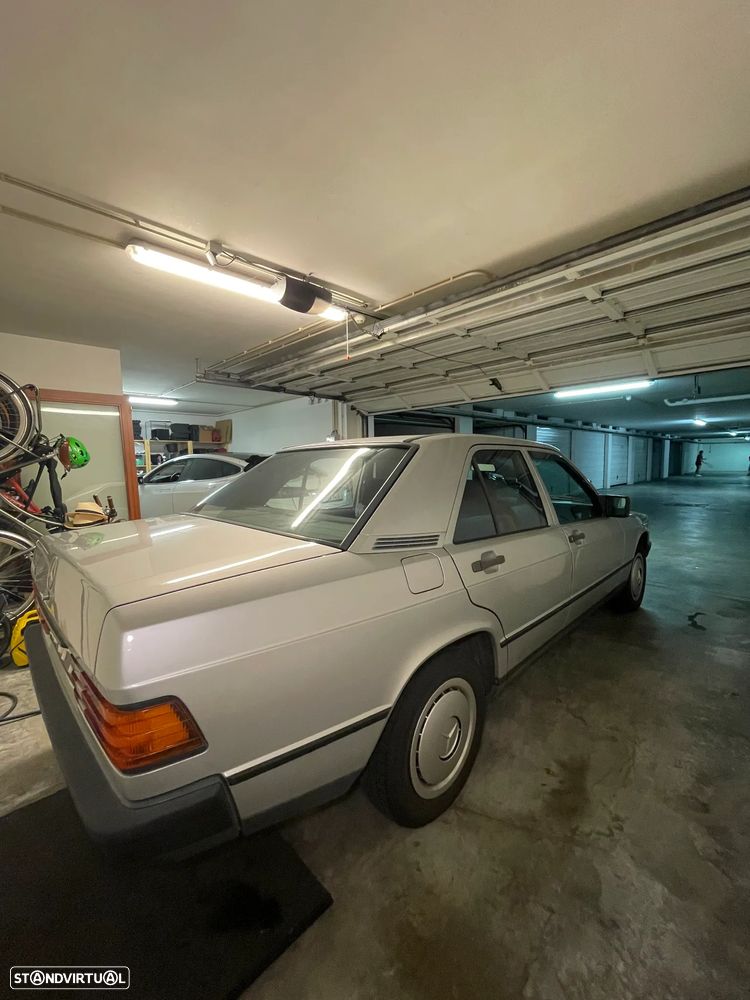 Mercedes-Benz W201 (1982-1993) - 3