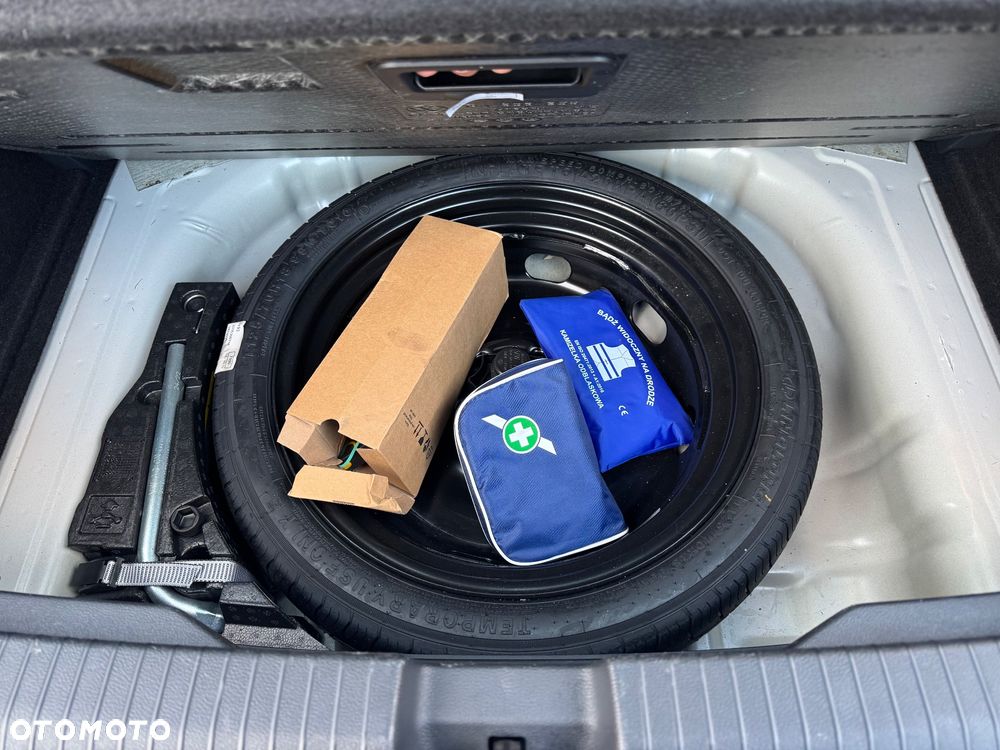 Volkswagen T-Roc 1.5 TSI Life Plus DSG - 6