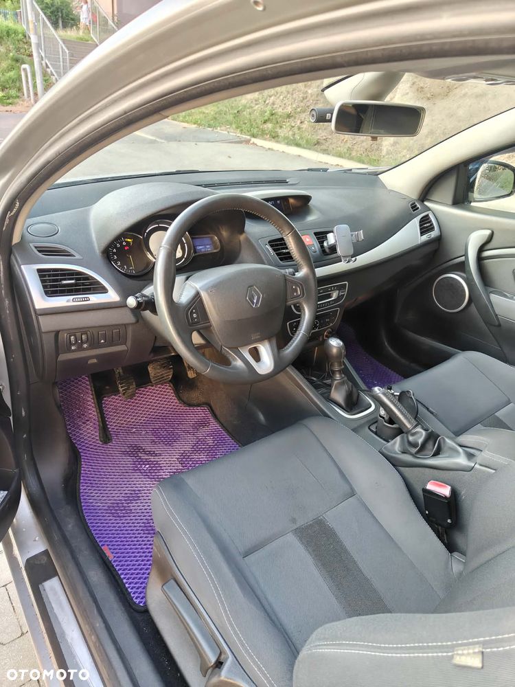 Renault Megane 2.0 16V TCE Dynamique - 11