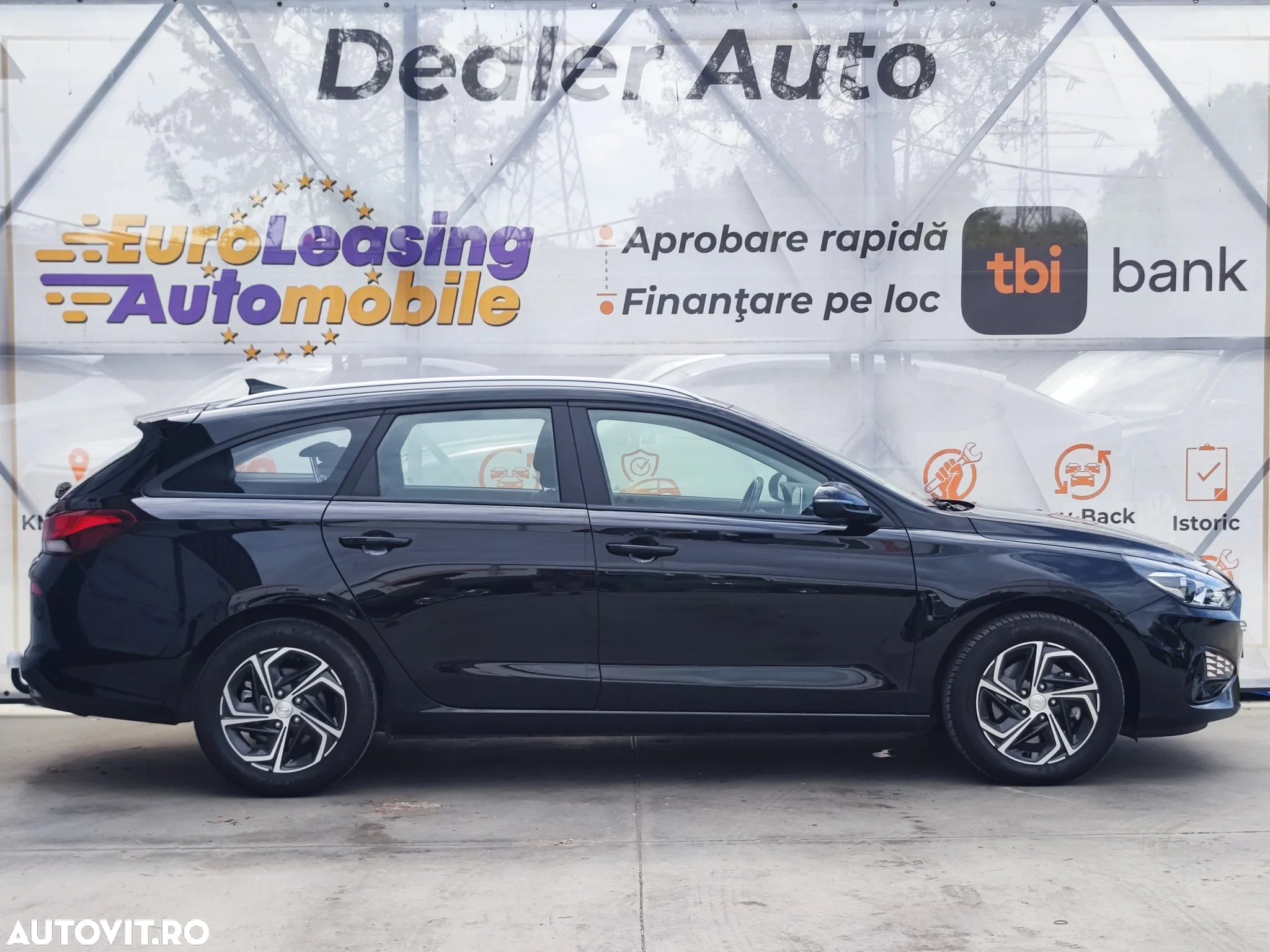 Hyundai i30 Kombi 1.6 CRDI DCT Select - 4
