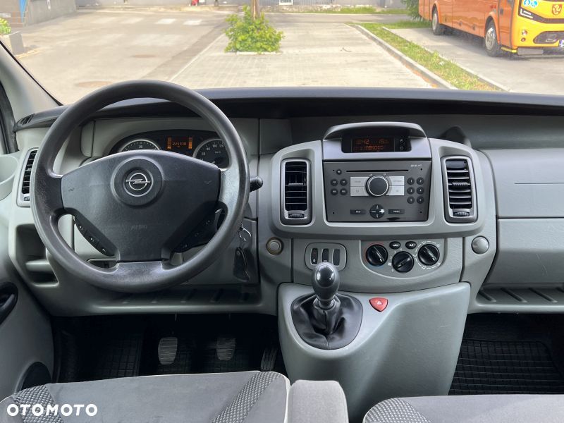Opel Vivaro L1H1 2.9t - 19