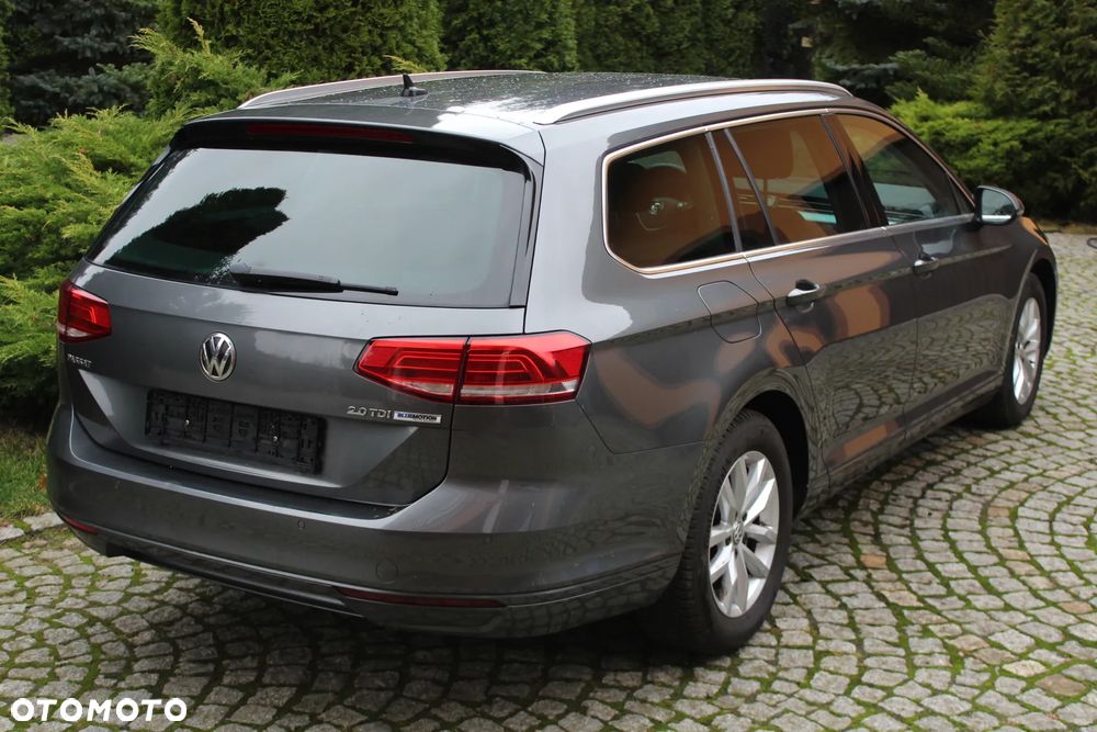Volkswagen Passat 2.0 TDI (BlueMotion Technology) Comfortline - 2