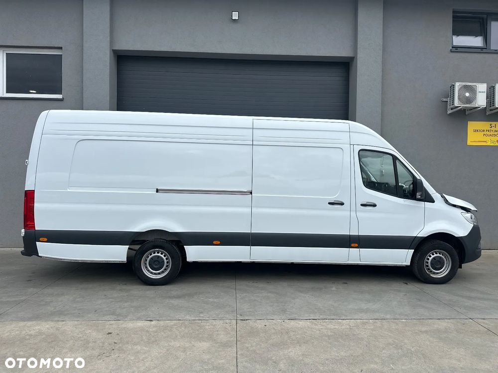 Mercedes-Benz SPRINTER - 3