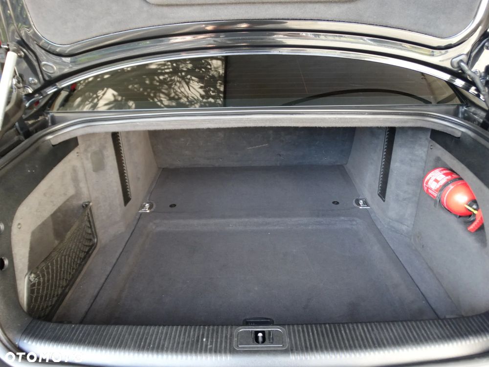 Audi A8 - 13