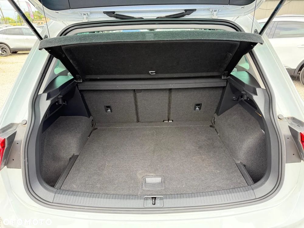 Volkswagen Tiguan 2.0 TDI SCR DSG R-Line - 30