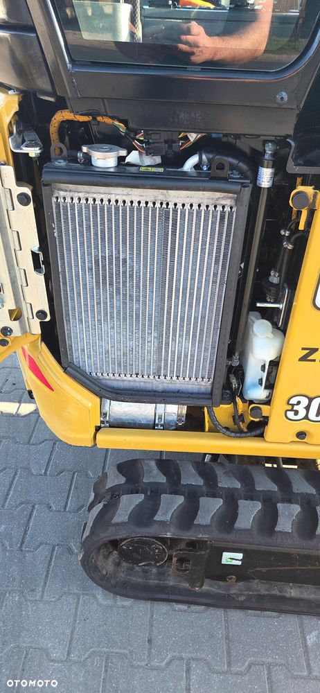 Caterpillar <<CAT 301.6, 2023r, 530MTG!, 1900kg, jazda w joystiku!z Niemiec!2 łyżki>> - 9