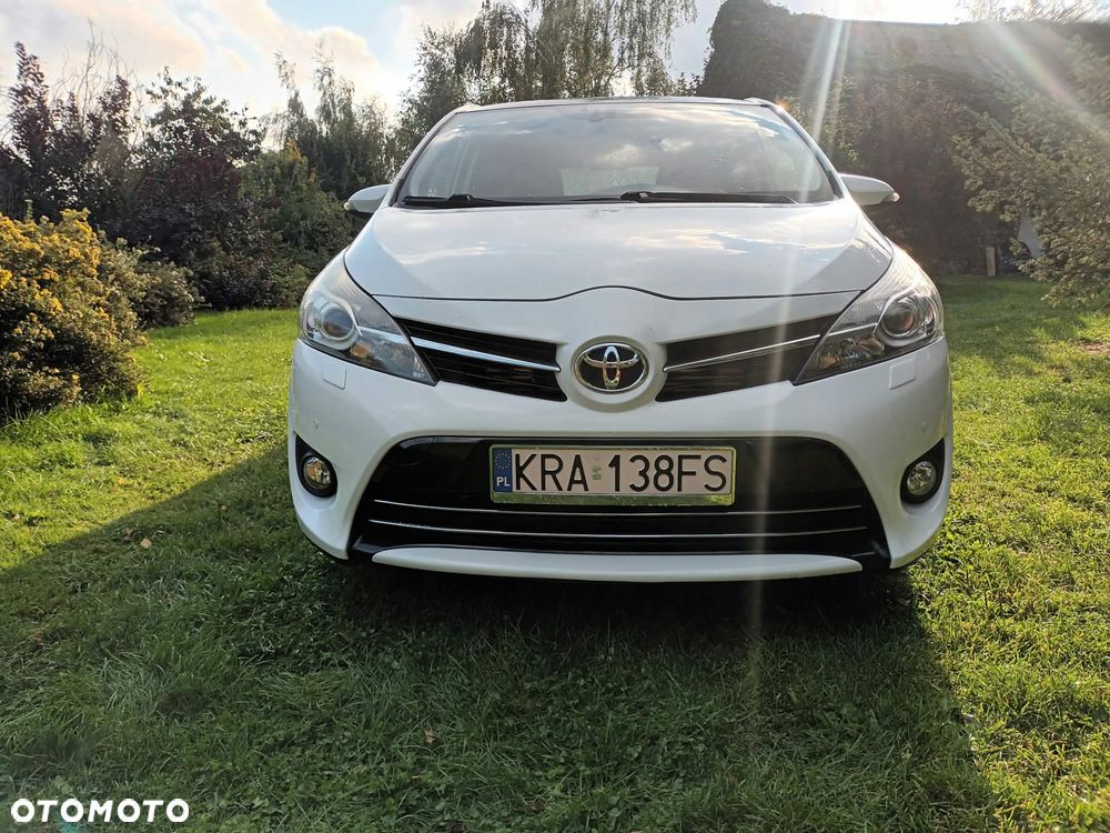Toyota Verso - 11
