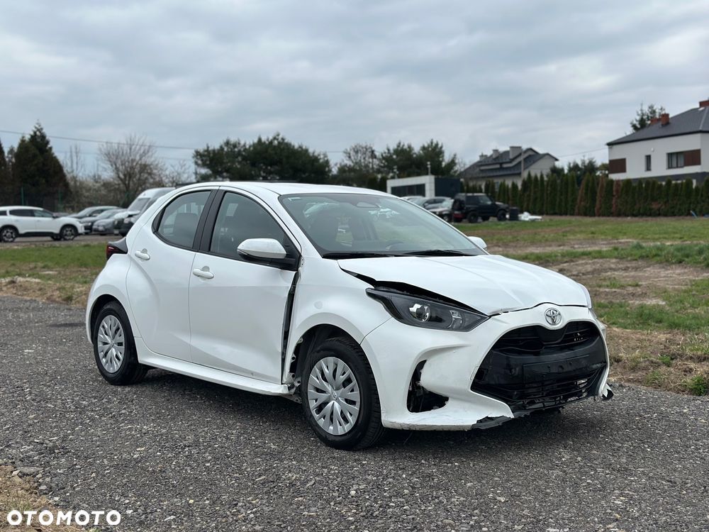 Toyota Yaris - 7