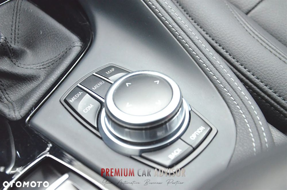 BMW X2 sDrive18i Advantage Plus - 26