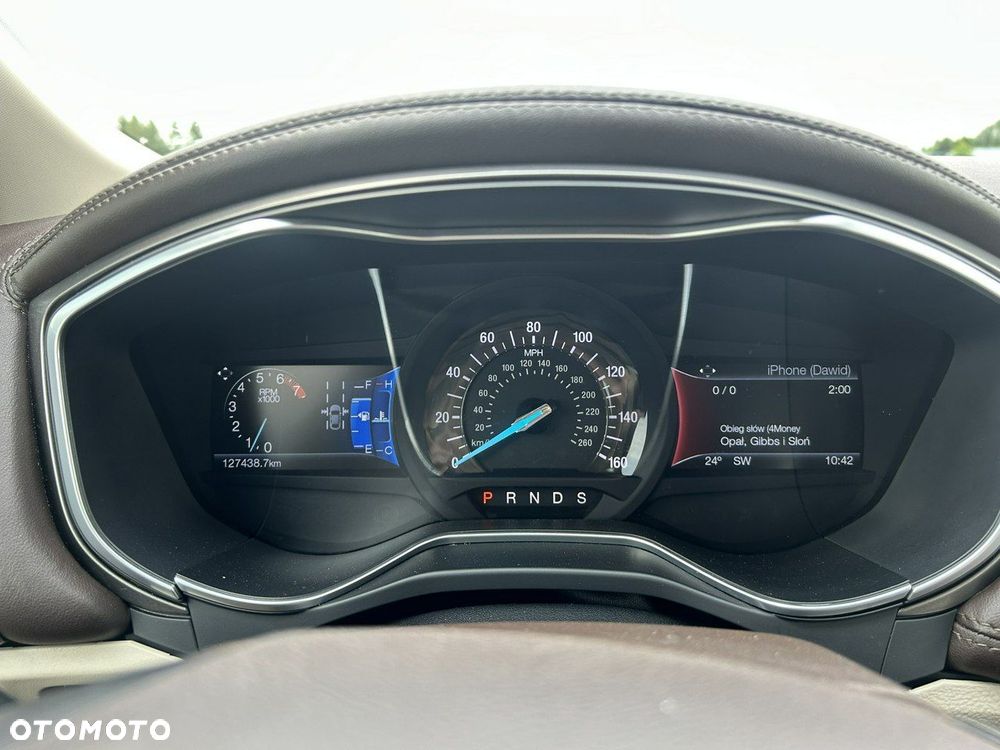 Ford Fusion - 18