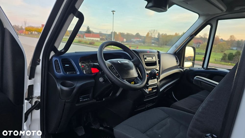 Iveco IVECO DAILY 70C18 3.0 180KM DMC 7000 ❗❗HWASUNG THERMO / MROŹNIA -32 / GRZANIE +25 / ZABUDOWA PARTNER 10 EP / RADAR  / SERWIS ASO / ŁADOWNOŚĆ 3600KG❗ - 27