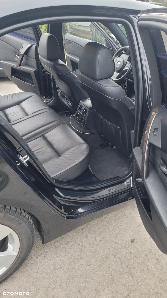 BMW Seria 5 530xd - 11