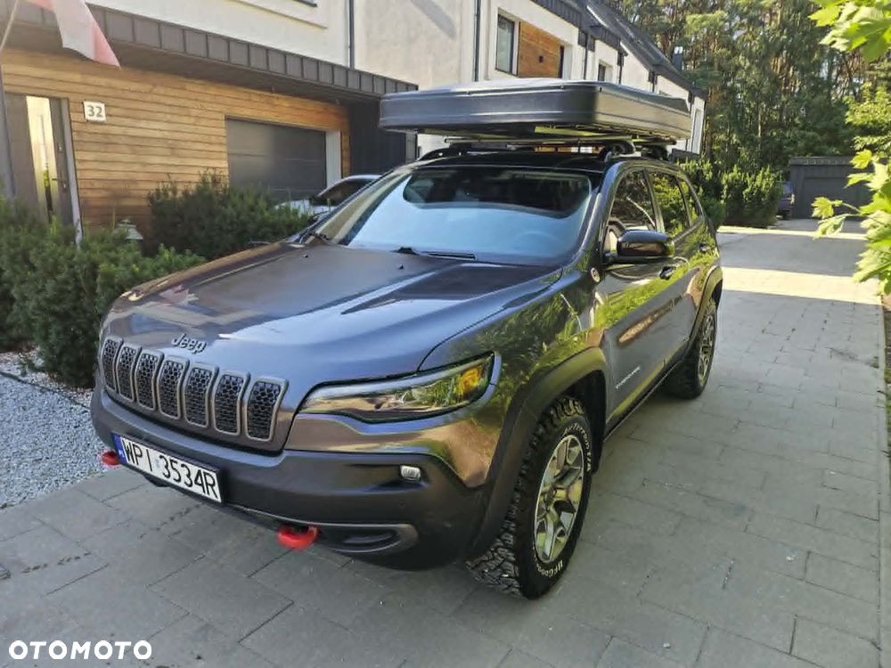 Jeep Cherokee - 3