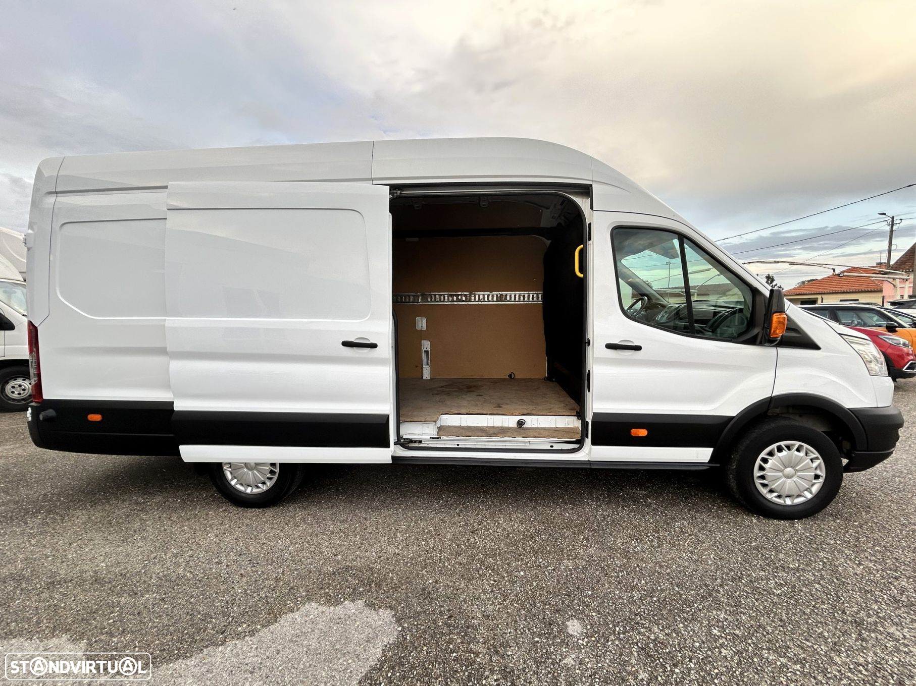 Ford Transit 470 L4 2.2 TDCi H3 Ambiente - 24
