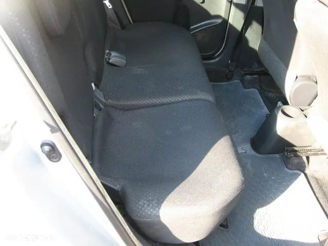 Toyota Yaris 1.33 Luna - 21