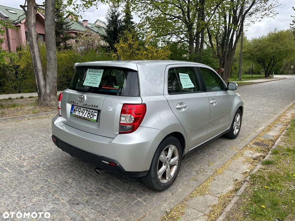 Toyota Urban Cruiser ver-1-33-sol - 3