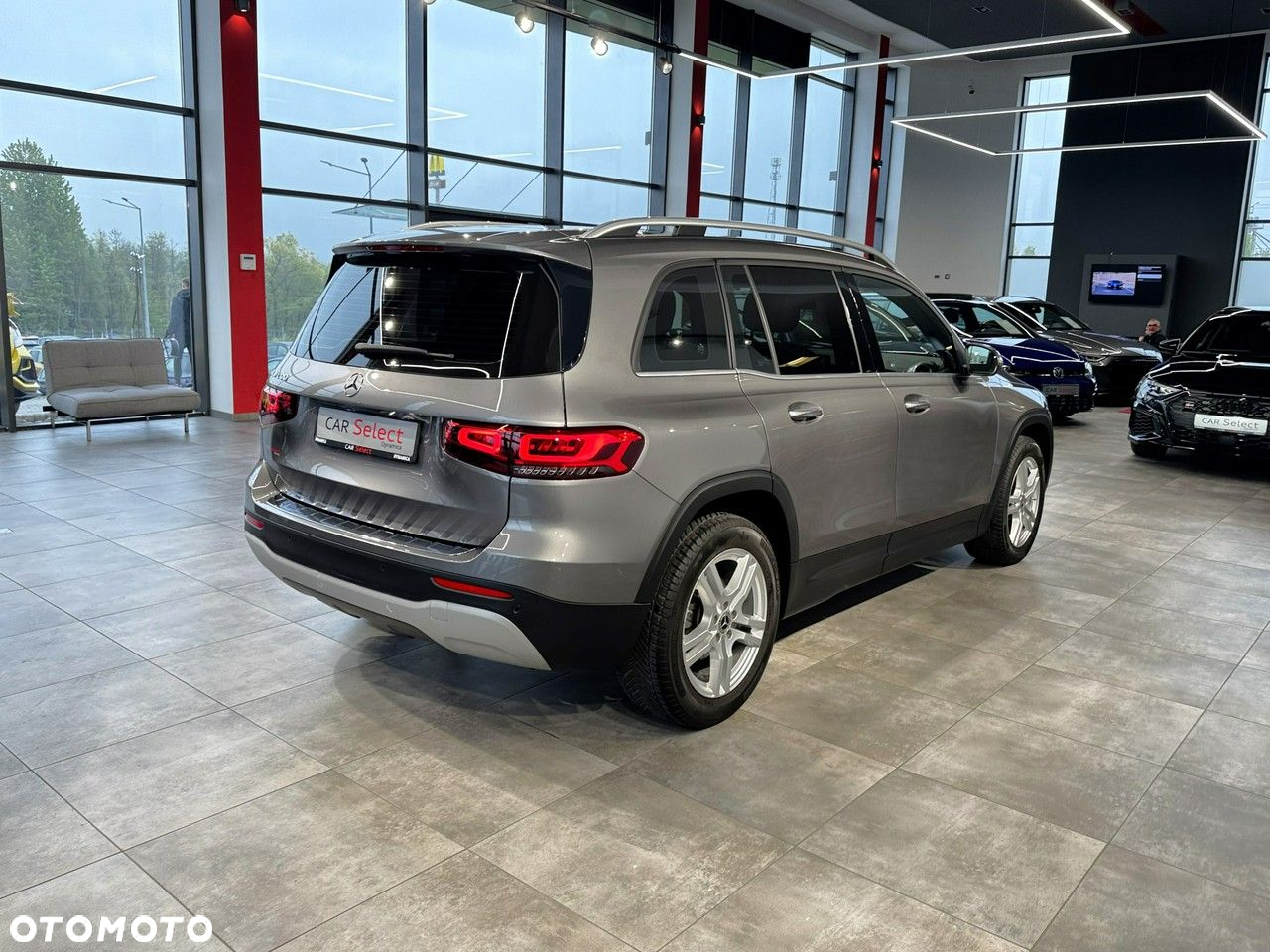Mercedes-Benz GLB - 9