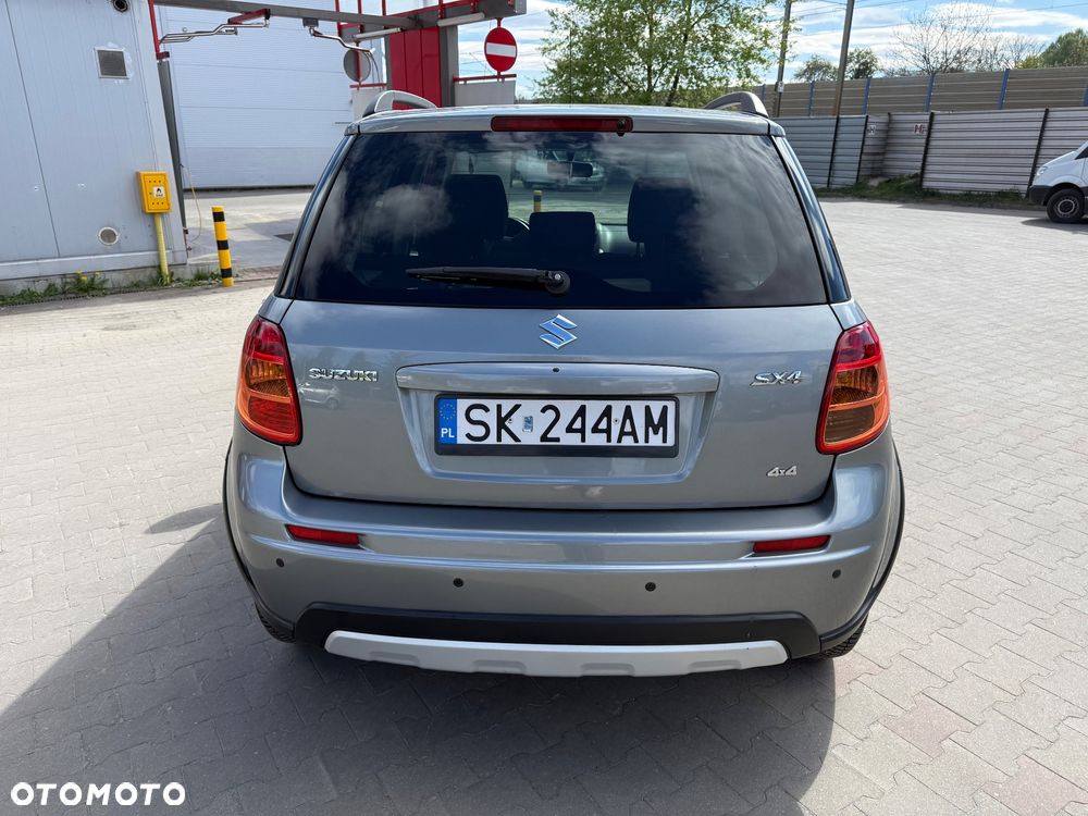Suzuki SX4 1.6 Comfort Plus 4WD - 14