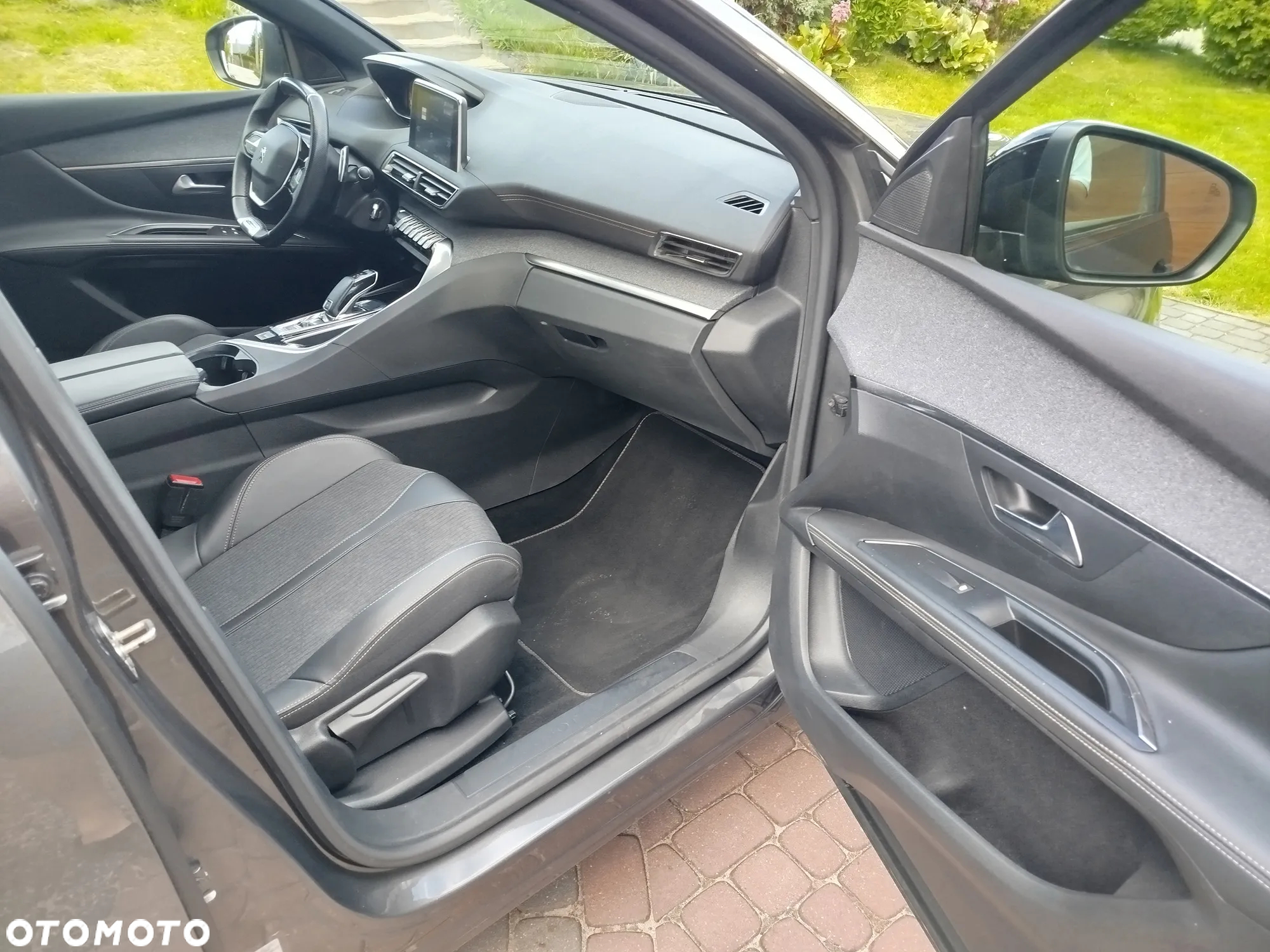 Peugeot 5008 1.5 BlueHDi GT Pack S&S EAT8 - 14