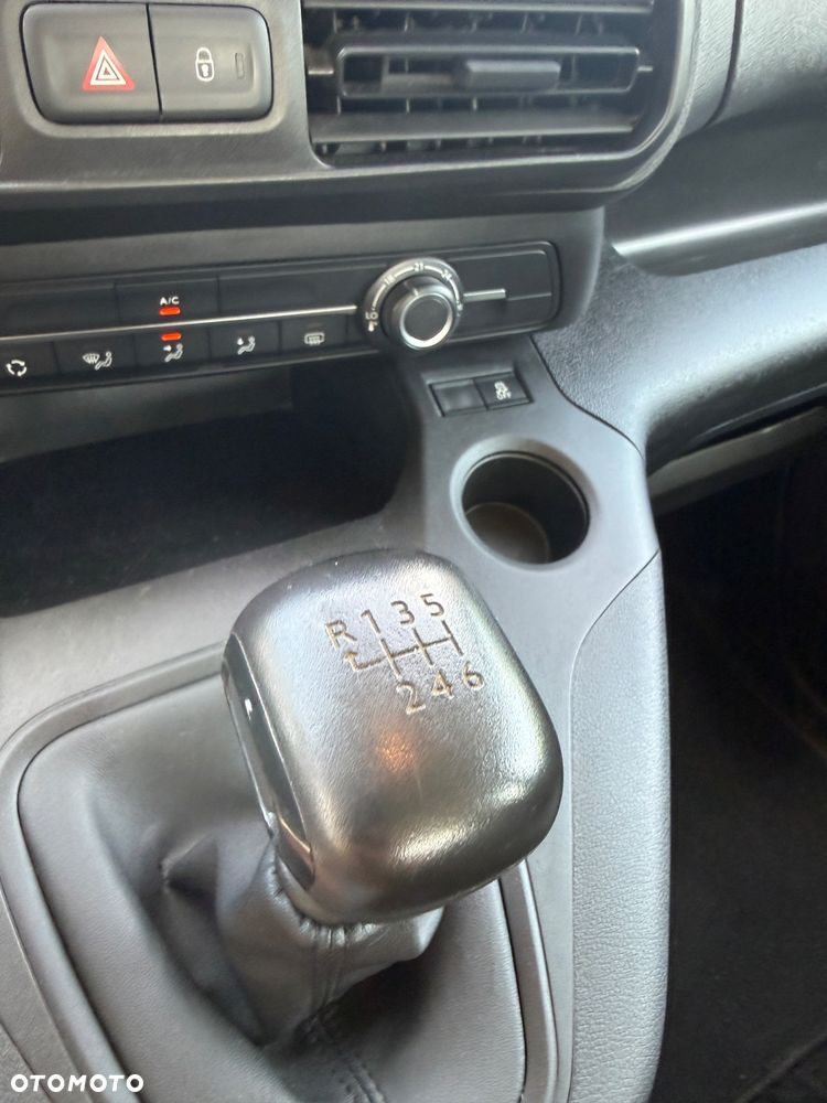 Peugeot Rifter 1.5 BlueHDI Active Pack S&S - 31