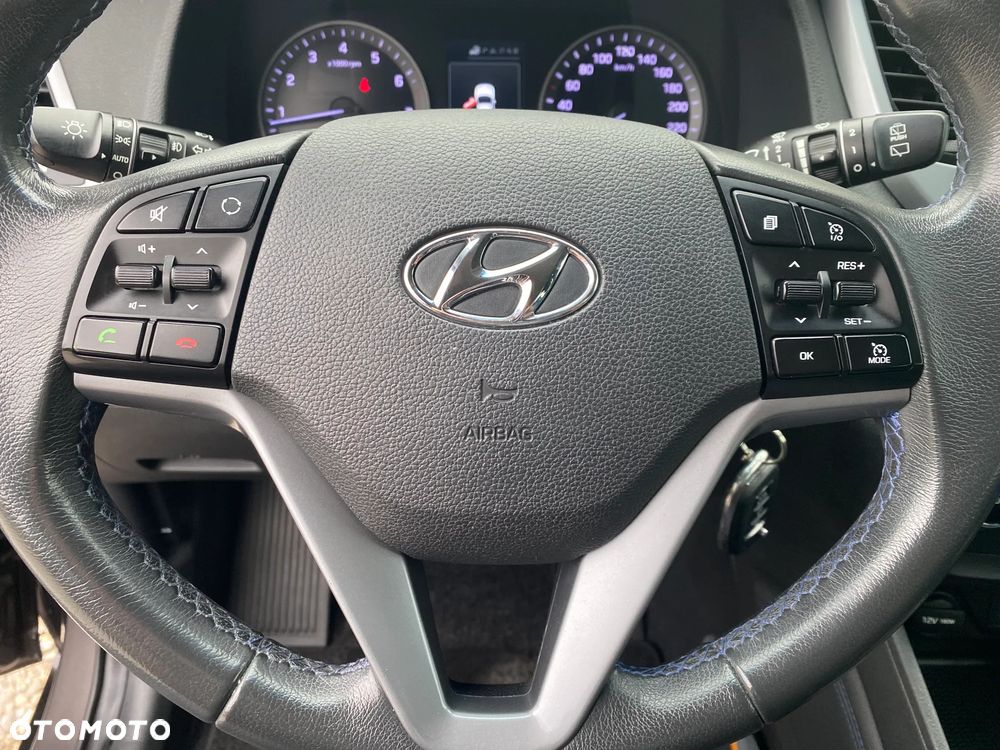 Hyundai Tucson 1.6 GDI BlueDrive GO 2WD - 27