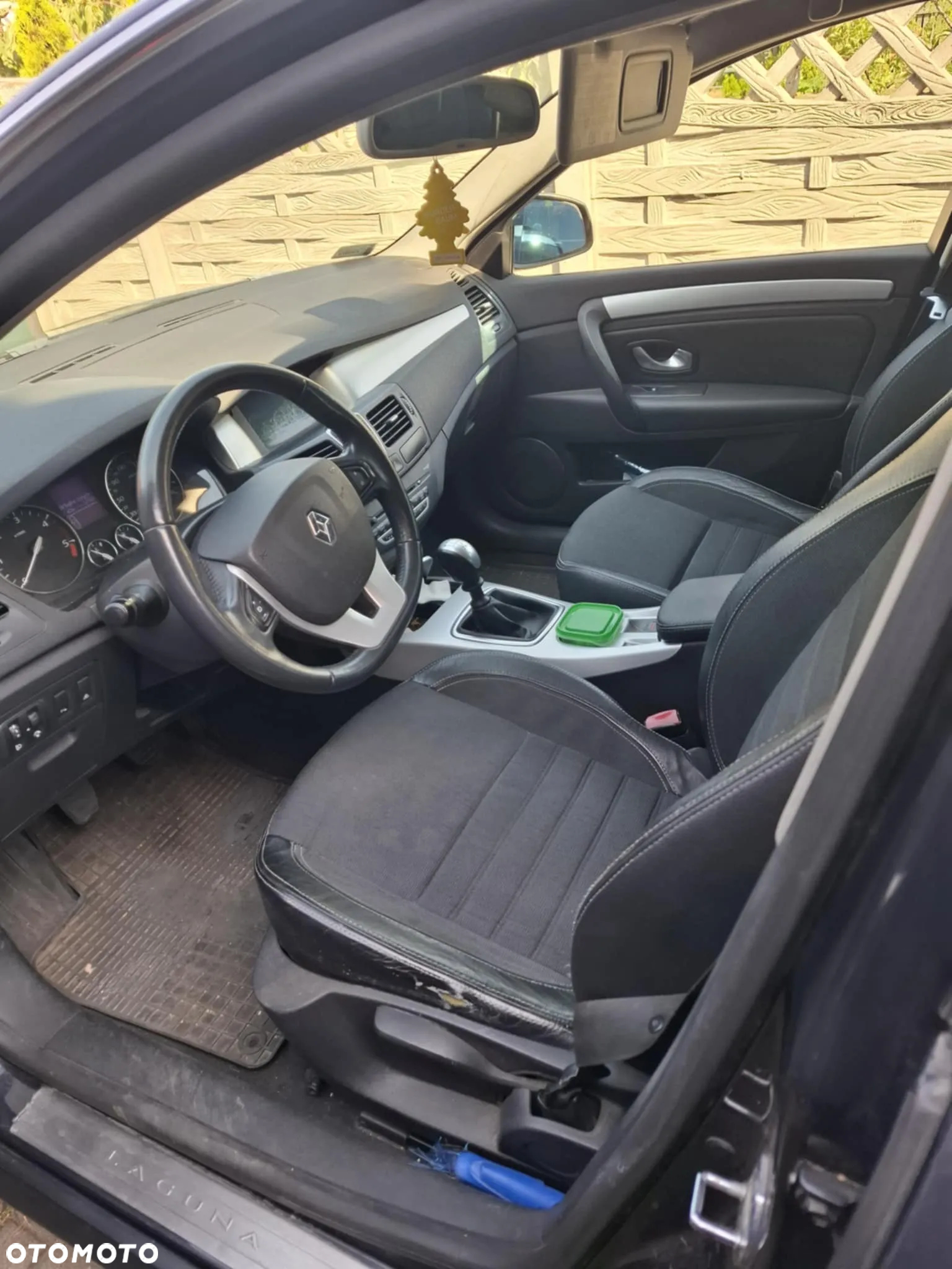 Renault Laguna - 5