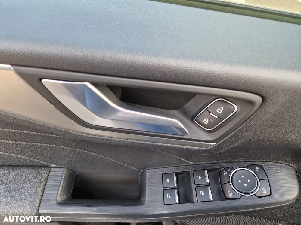 Ford Kuga 1.5 EcoBoost FWD Titanium - 17