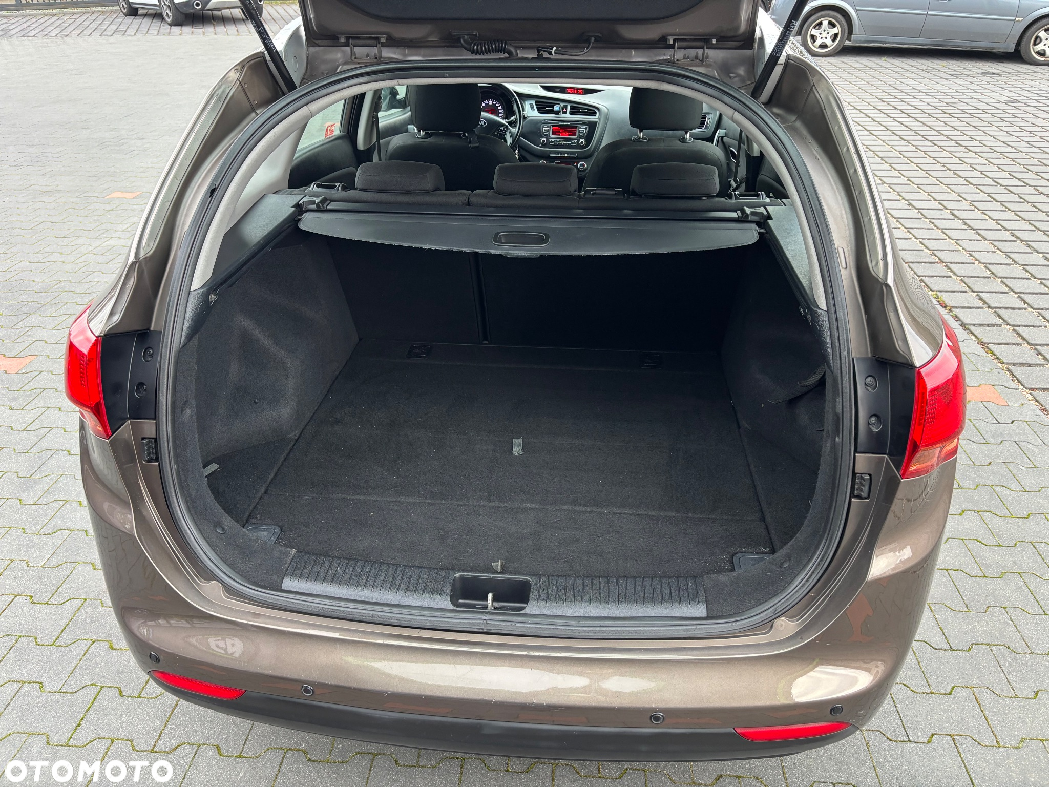 Kia Ceed Cee'd 1.6 CRDi M - 12