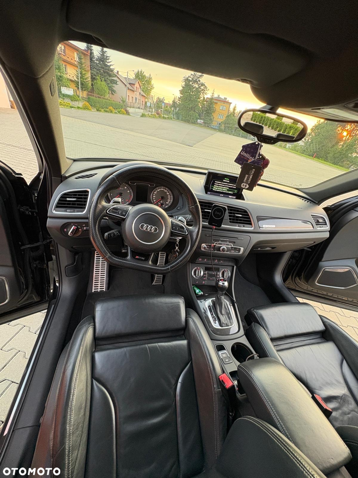 Audi RS Q3 2.5 TFSI quattro S tronic - 4