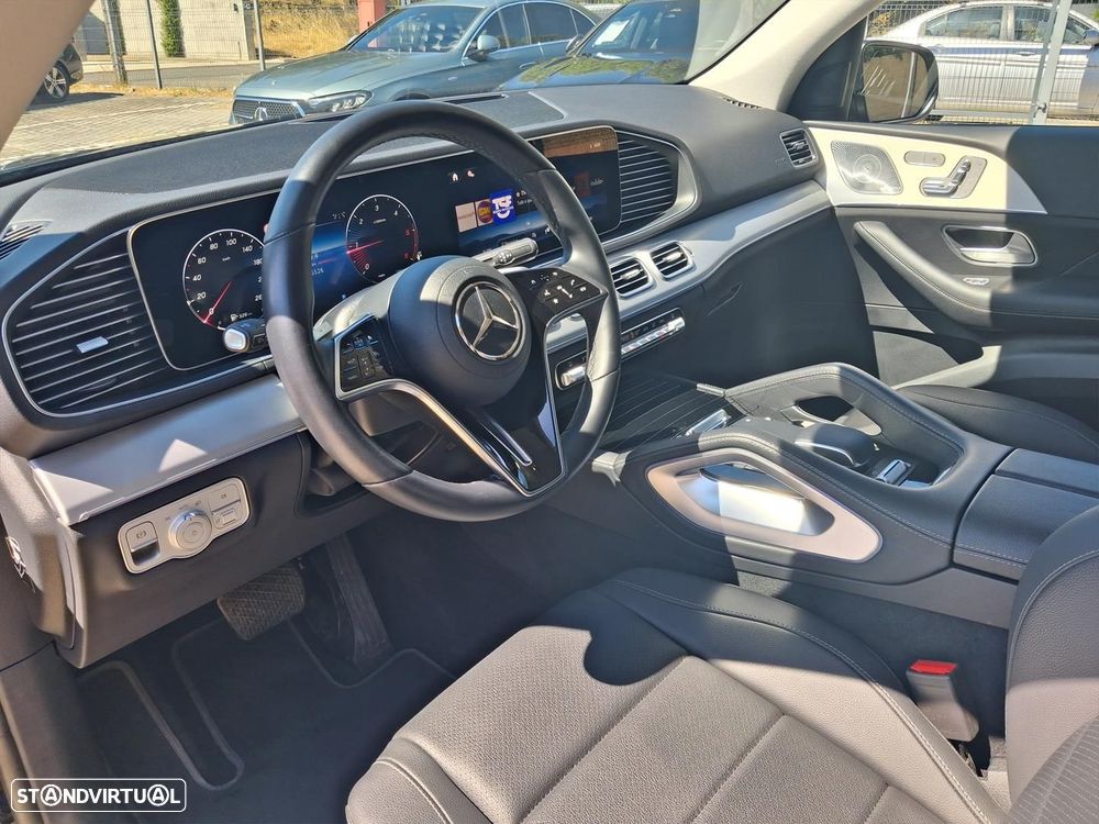 Mercedes-Benz GLE 300 d 4Matic - 11