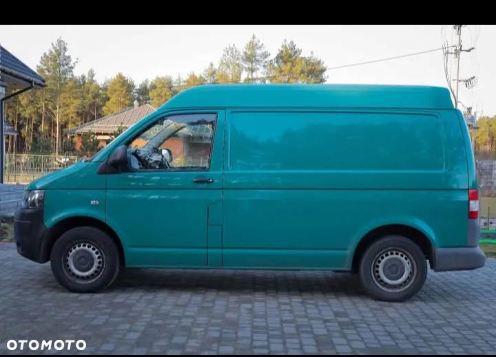 Volkswagen Transporter - 4