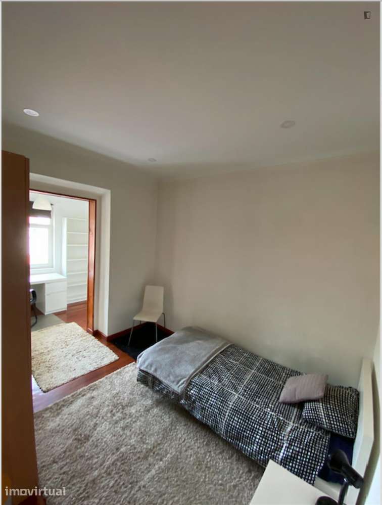 Quarto - localizado em Arroios Lisbon - Grande imagem: 2/9