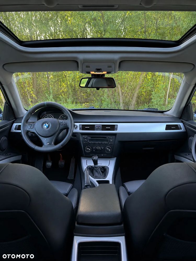BMW Seria 3 320d DPF - 16