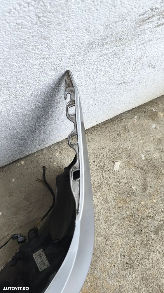 Bara fata BMW E60/61 2007-2010 LCI Defectele se regasesc in poze ( nu contine senzori parcare) - 11