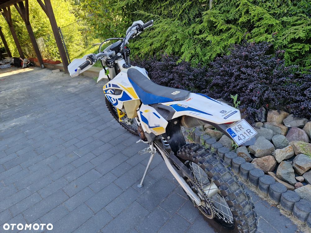Husqvarna FE - 3